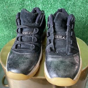🌑Jordan 11 sneakers🌑